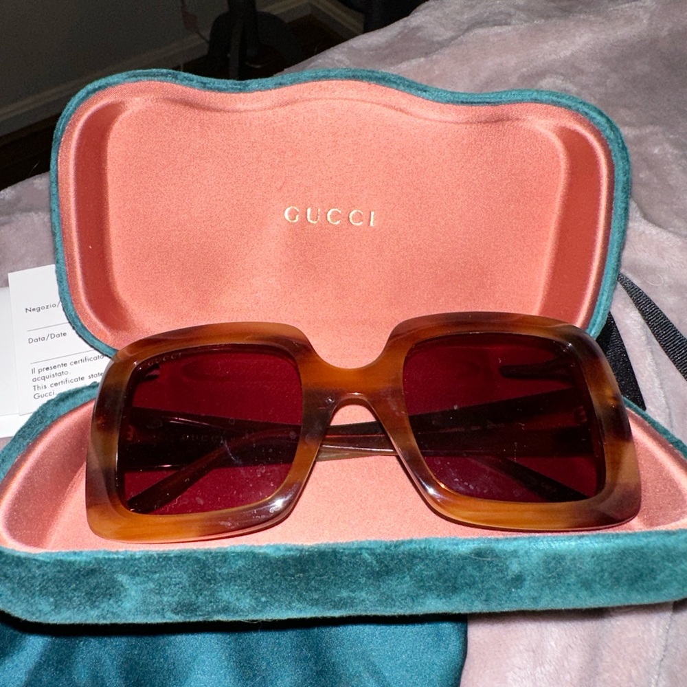 Gucci Brown Oversized Sunglasses with Gold Accents